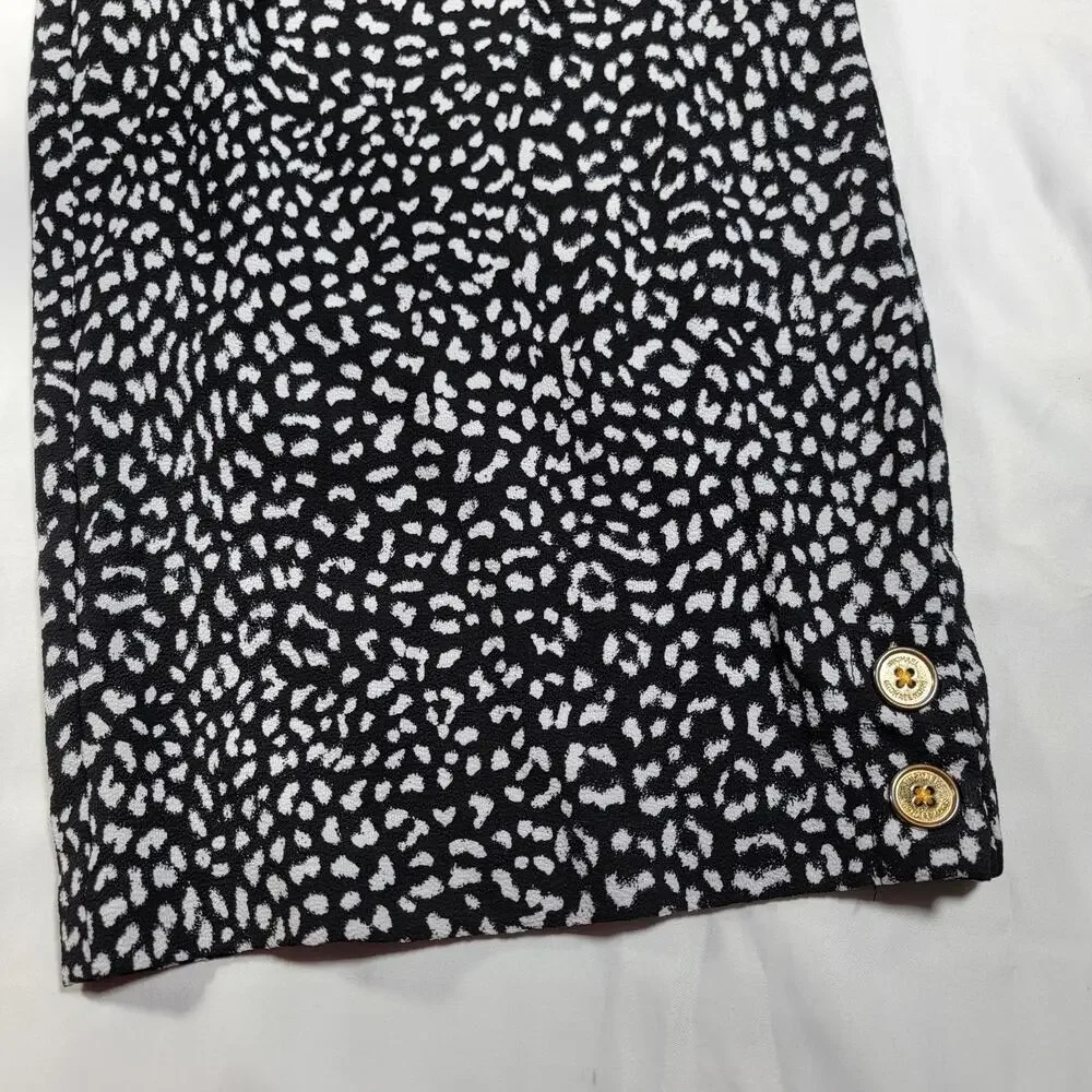 Michael Kors Women’s Cropped Pants Size L Black White Animal Print Drawstring